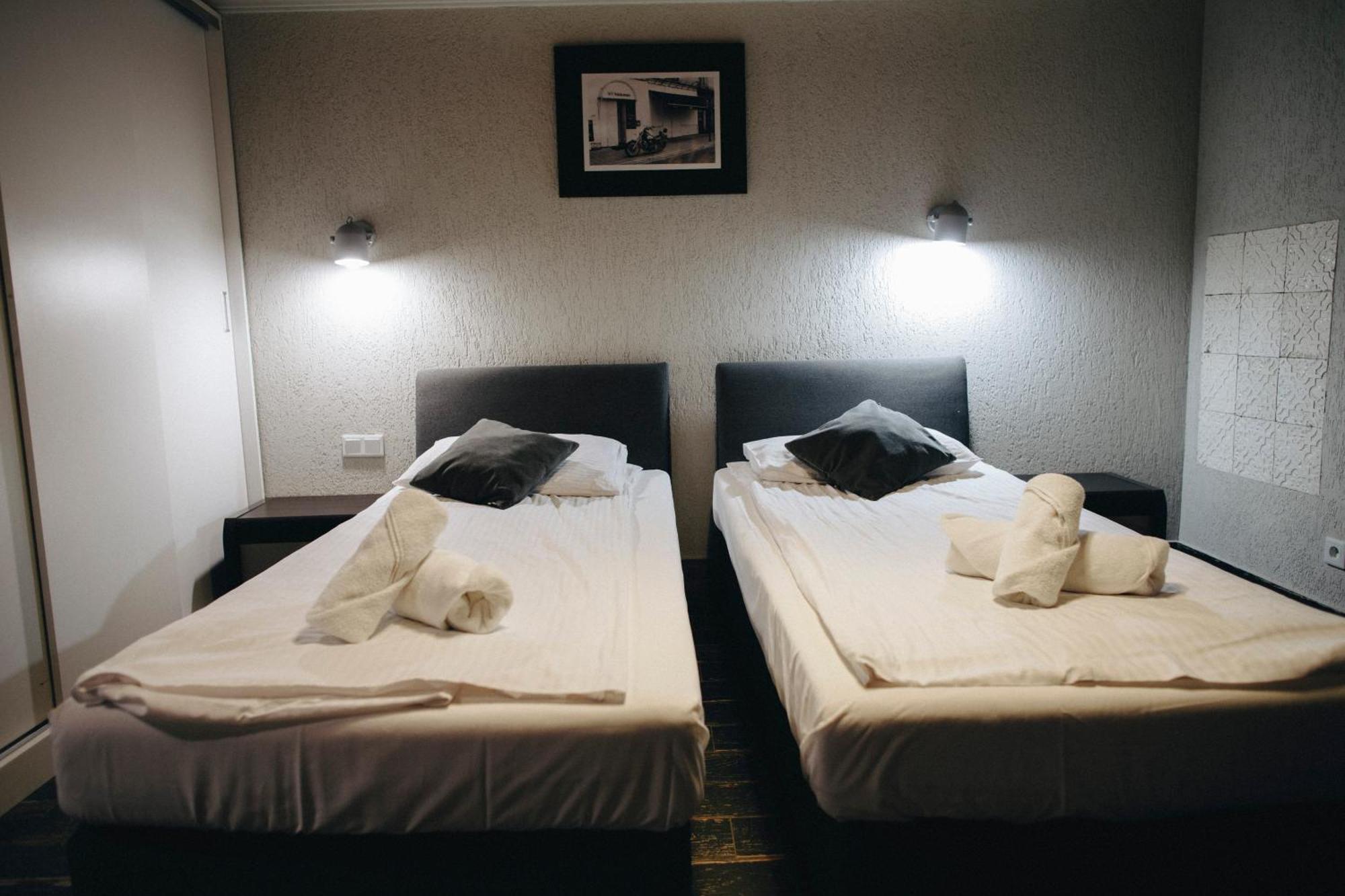 Platan Apartments-Cosy&unique-Studio- big bed Cracovie Extérieur photo